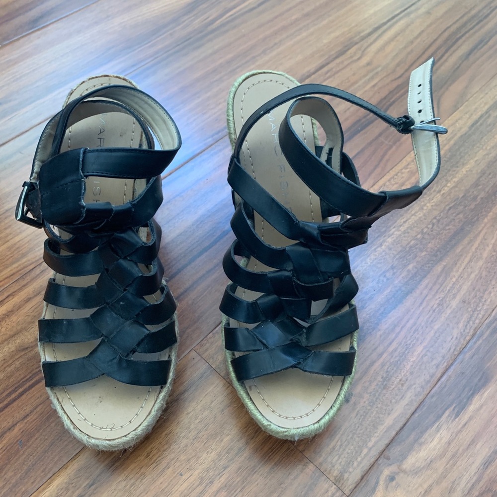 Marc Fisher wedge